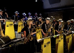 First Cool Big Band & Lisa Stoll - Big Band Sound trifft auf Schweizer Kultur