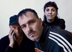 FRI3SER - Ein Trio mit dunkler, dringlicher, atmosphärischer Musik